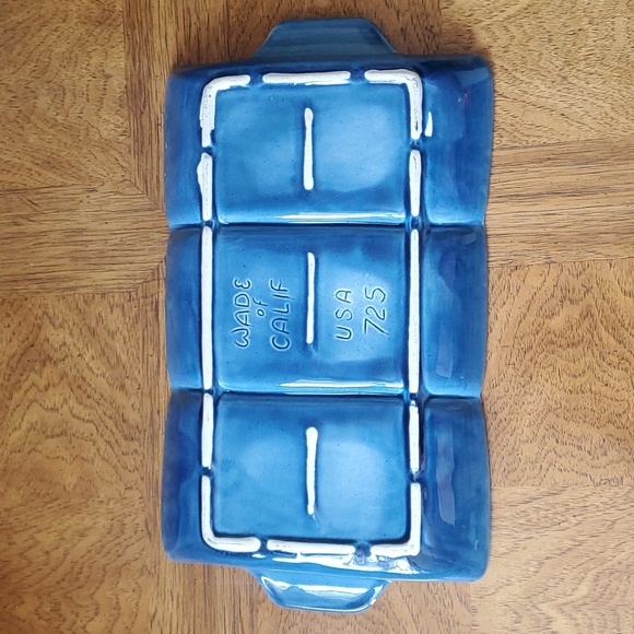 Wade of California Pottery Divided Dish 💙 - Picture 6 of 7